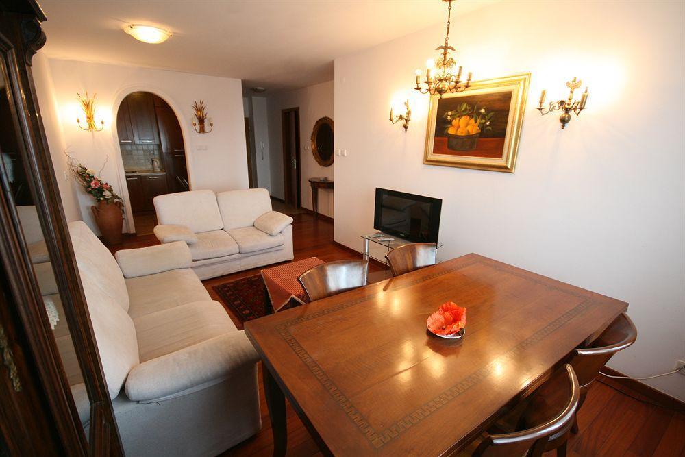 Lucka Residence Varsovie Extérieur photo